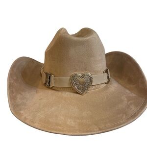 Western hat camel gold hardware heart soft felt valentine cowboy cowgirl NWT